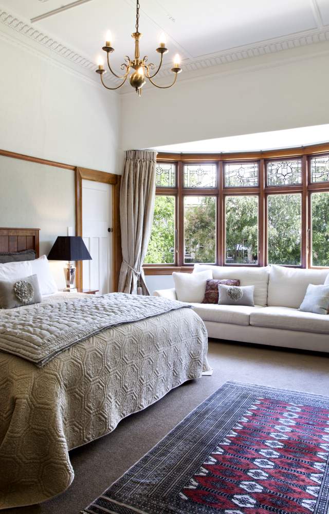 Olivers Lodge Naylor Room v2